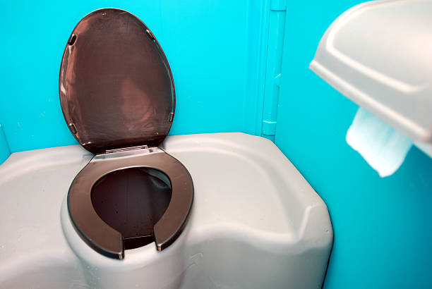 Best Portable restroom trailer rental  in Laurel, FL